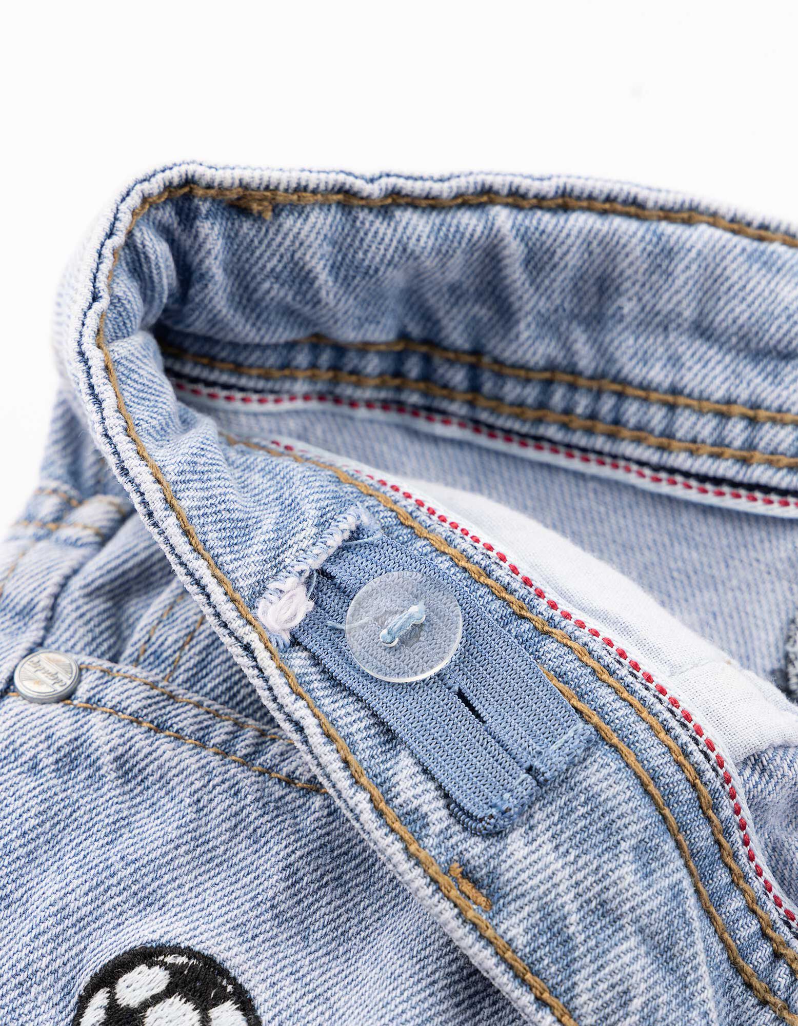 Jeans - Stickerei - Hellblau