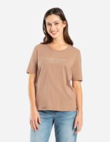 T-s&auml;rk - lisatud tikand - beezh