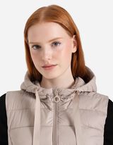 Tepitud vest - pngutusn&ouml;&ouml;riga kapuuts - beezh