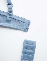 biustonosz push-up - obszycie z koronki - jasny niebieski