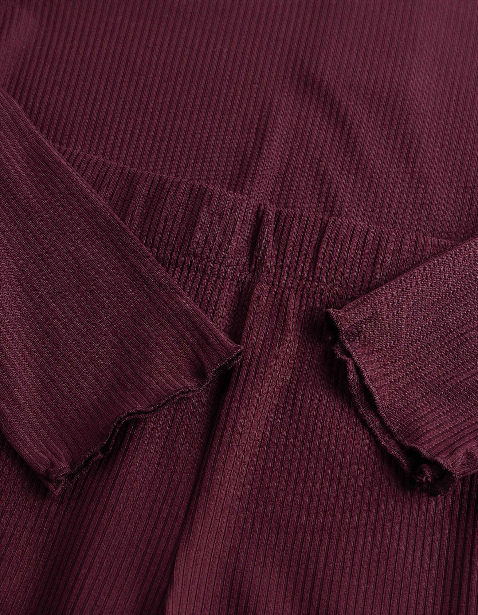 Pyjama Set aus Shirt und Hose - Gerippt - Lila