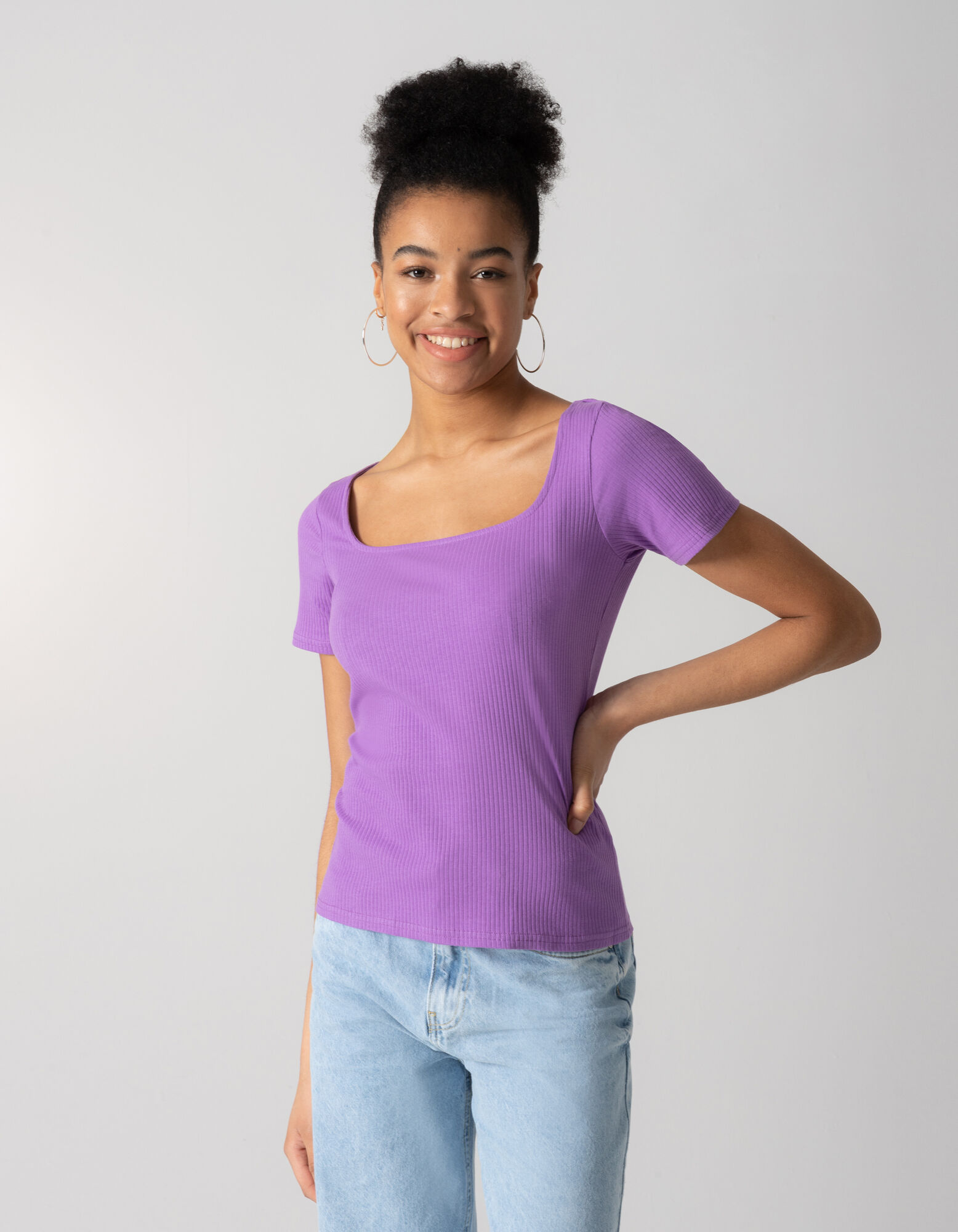 T-shirt - Encolure carr&eacute;e - Lilas