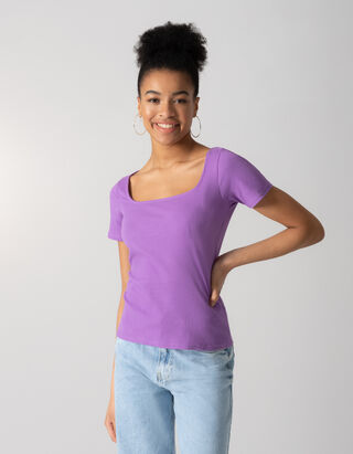 T-shirt - Encolure carr&eacute;e - Lilas