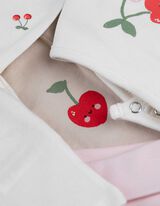 Set aus Langarmbody, Hose, T-Shirt, Strampler und L&auml;tzchen  - Allover-Print - wei&szlig;