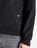 Dzseki - Szélálló - fekete