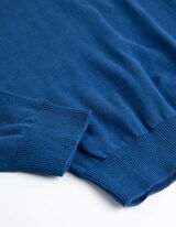 Pul&oacute;ver - Kerek nyakkiv&aacute;g&aacute;s - k&eacute;k