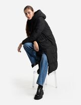 Pre&scaron;&iacute;van&yacute; kab&aacute;t - Vodoodpudiv&aacute; - cierna