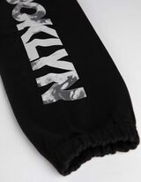 Tepl&aacute;ky - Relaxed Fit - cierna