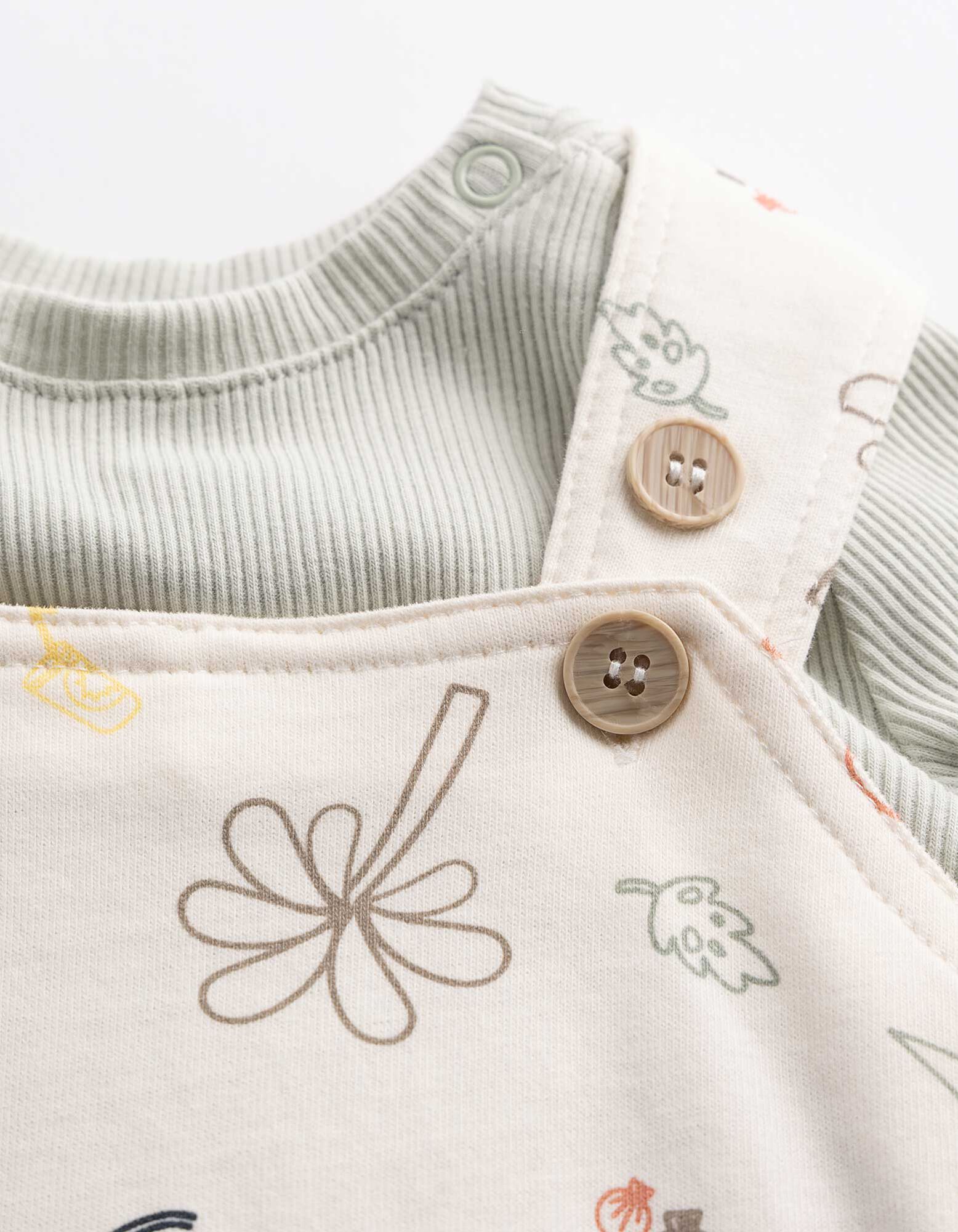 Set aus Shirt und Latzhose - Allover-Print - Off-White