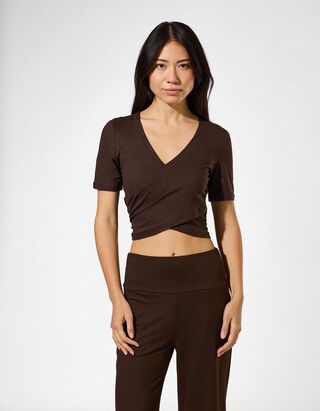 Yoga T-Shirt - Wickeloptik - Dunkelbraun