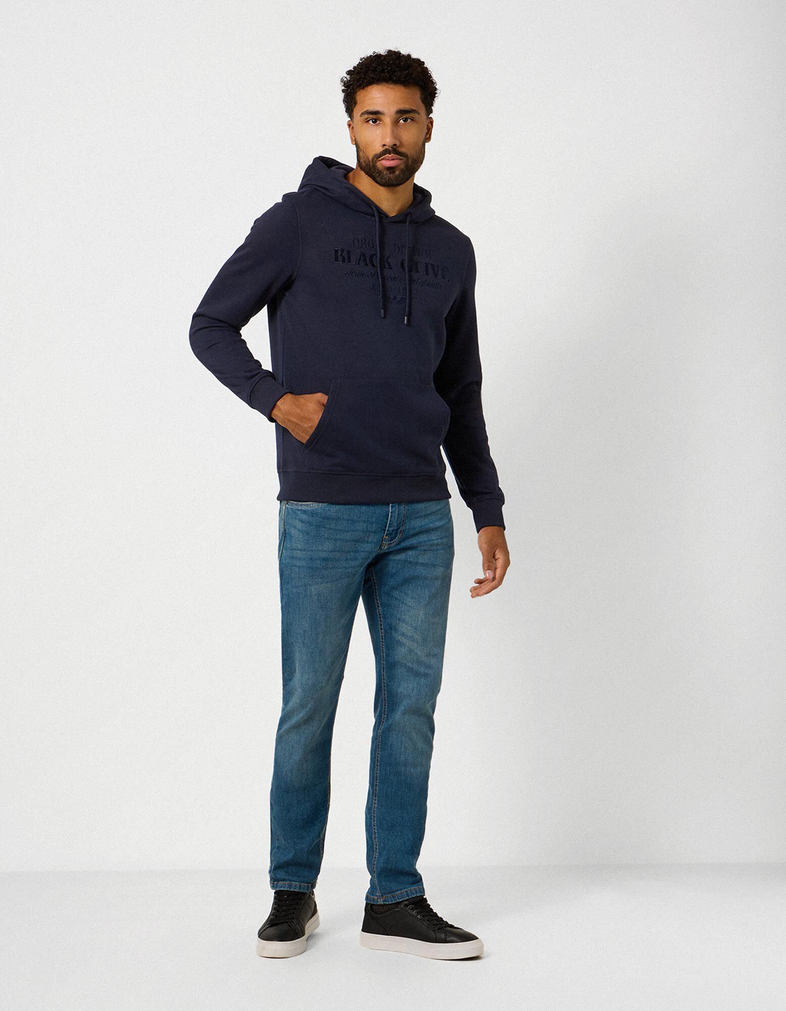Sweatshirt - Stickerei - blau