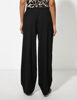 Jogpants - Wide Fit - schwarz