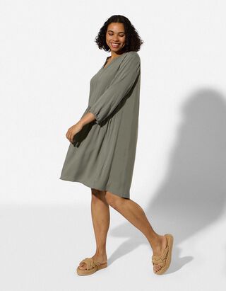 Kleid - Dreiviertel&auml;rmel - Gr&uuml;n