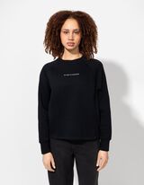 Pulover - Tisk na hrbtni strani - crna