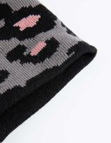 czapka z dzianiny - hafty - szary