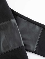 Tamprės - Užtrauktukas - juodas