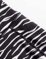 Leg&iacute;ny - Zebř&iacute; vzor - cern&aacute;