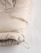 Pre&scaron;it brezrokavnik - Enobarvno - belo