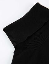 Pulover - Viskozna me&scaron;anica - crna