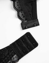 Merevítő nélküli melltartó - Push-up hatás - fekete