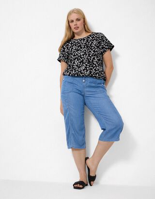 Capri nohavice - &Scaron;ikm&eacute; vreck&aacute; - Svetlo modr&aacute;