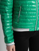 Tepitud jope - vetth&uuml;lgav - roheline