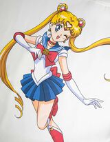 Pulover s kapuco - Sailor Moon - belo