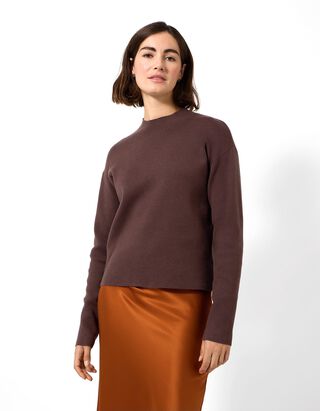 Pullover - k&otilde;rge kaelus - tumepruun