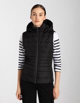 Pro&scaron;iveni prsluk - Kapuljača - crna