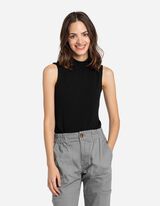 Top - Rippenstruktur