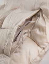 Pre&scaron;it brezrokavnik - Enobarvno - belo