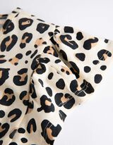 Mar&scaron;kinėliai - Liūto ra&scaron;tas - smelio spalvos