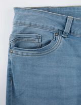 Jeans - Girlfriend Fit