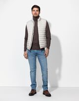 Prešívaná vesta - Šikmé vrecká - bezova