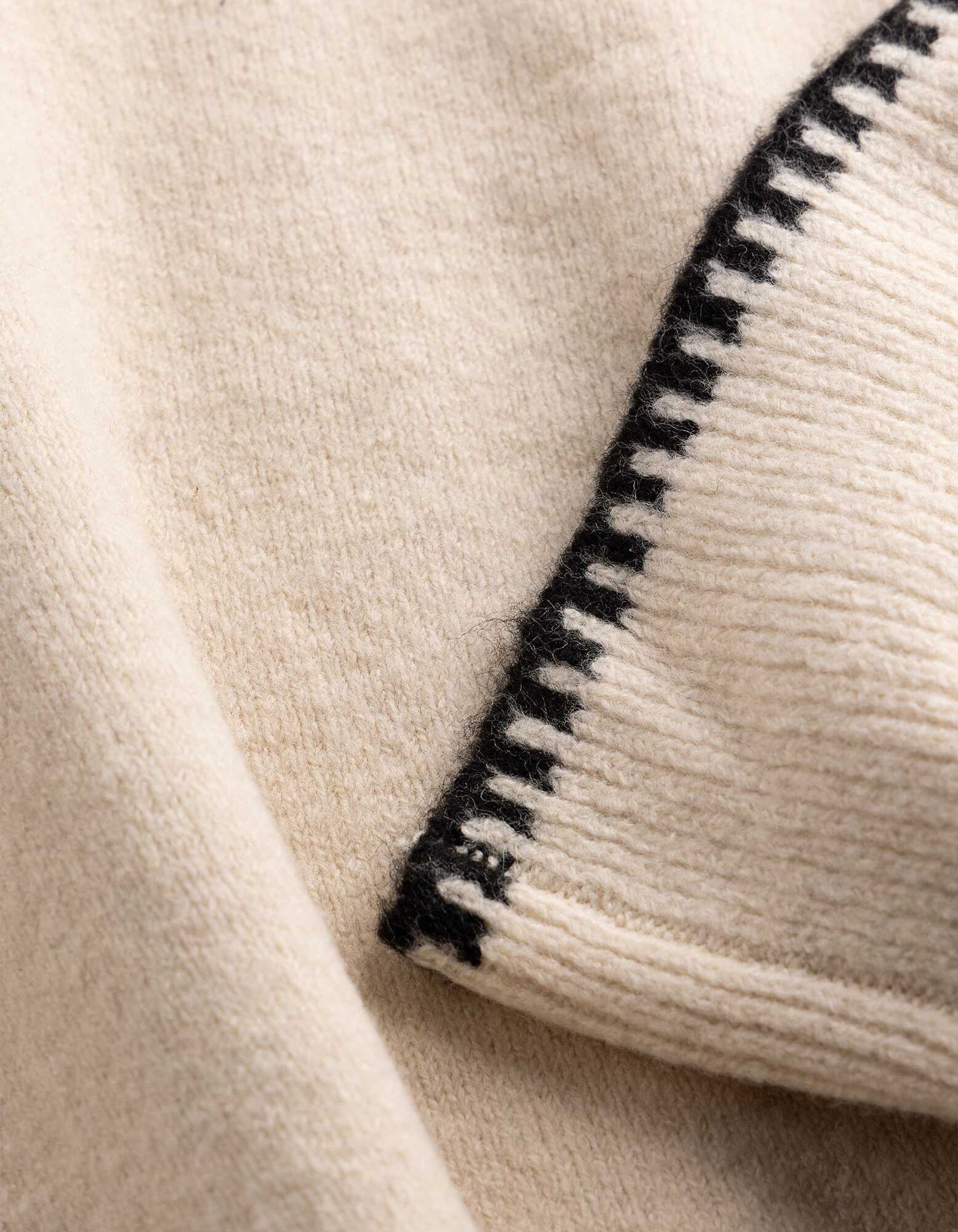 Pullover - Kontrastn&auml;hte - Beige