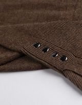 Pulover - Ukrasni gumbi - tamno smedja