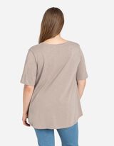 T-Shirt - verlängerte Rückseite