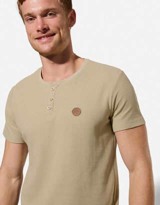 T-Shirt - Knopfleiste - beige