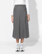 Skladaná sukňa - Záhyby - biely