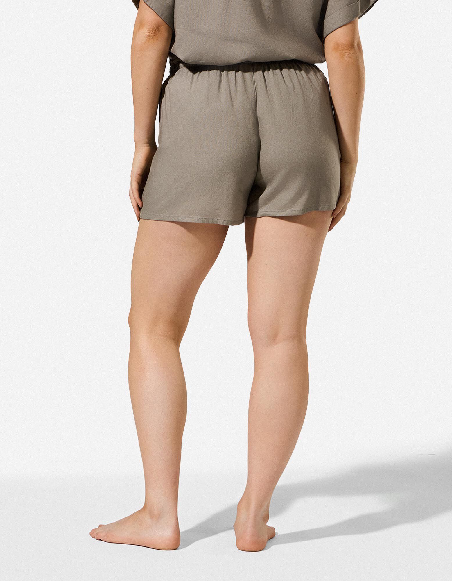 Pyjama Set aus Shirt und Shorts - Leinen-Optik - Khaki