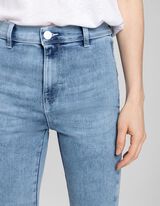 Kapri hlače - Vsebnost streča - svetlo modra