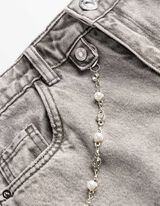 Jeans - Kettedetail - Grau