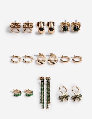 Náušnice - 9 ks v balení - zlata