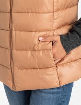 Tepitud vest - &uuml;hev&auml;rviline - beezh