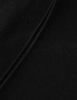 T-s&auml;rk - &uuml;hev&auml;rviline - must