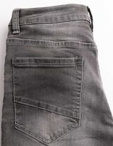 Dž&iacute;nov&eacute; &scaron;ortky - &scaron;ed&yacute; denim - seda