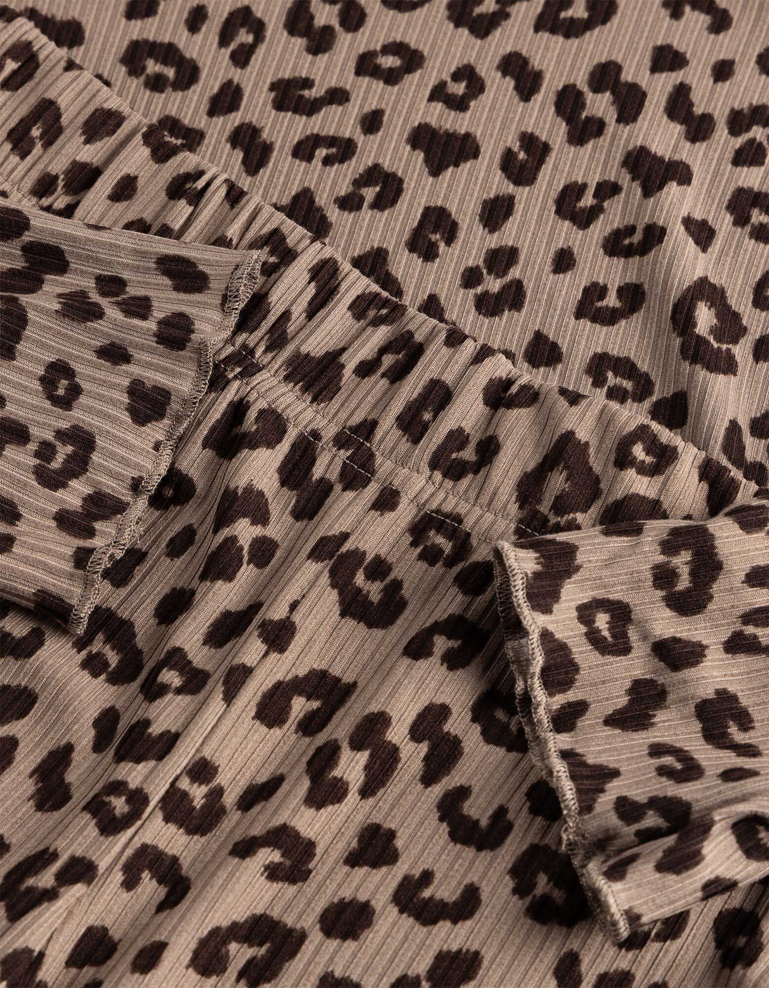 Pyjama Set aus Shirt und Hose - Gerippt - Taupe