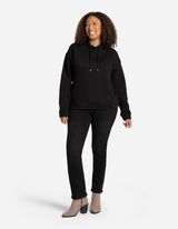 Pulover s kapuco - Kapuca z zatezno vrvico - crna