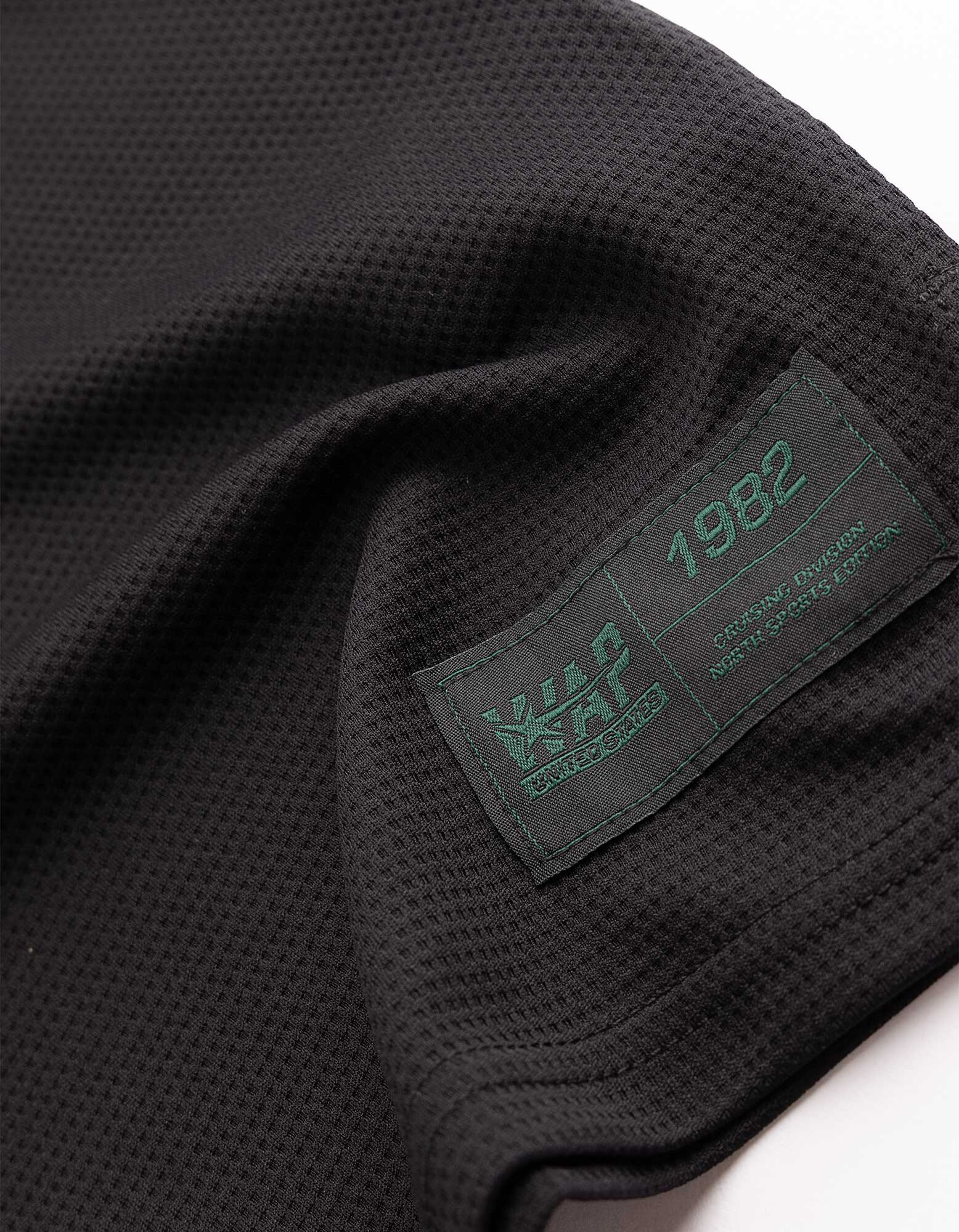 T-shirt - Mesh - Zwart