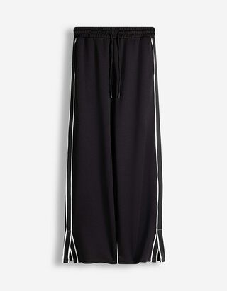 Kalhoty s &scaron;irok&yacute;mi nohavicemi - Lampasy - cern&aacute;